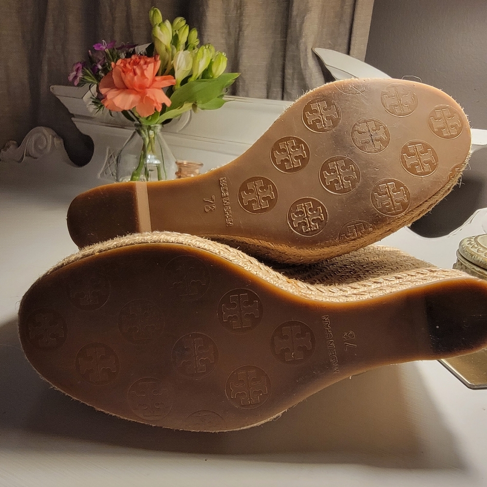 Tory Burch platform wedges 7B - Picture 5 of 6